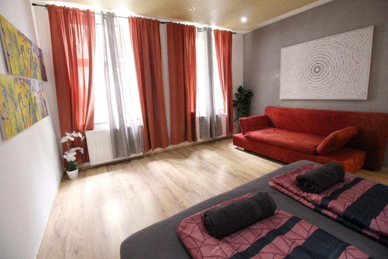 Premium Triple Rf * Vienne