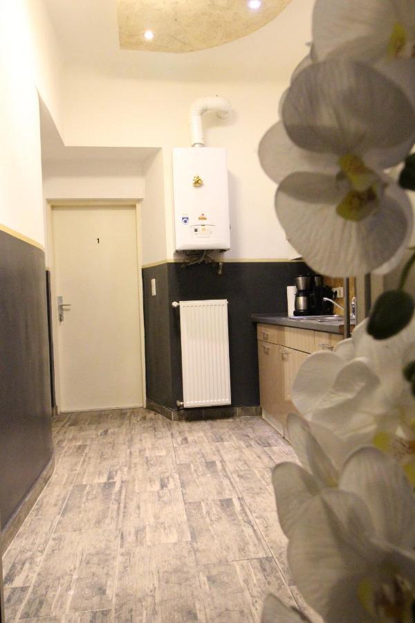 Premium Triple Rf * Wien